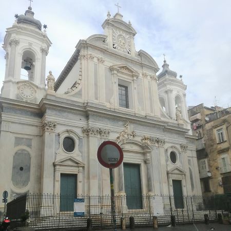 Guest House Francesco 那不勒斯 外观 照片