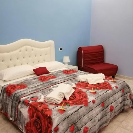 Guest House Francesco 那不勒斯 外观 照片